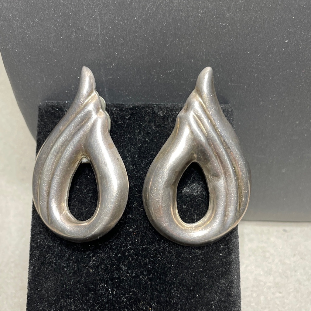 Mexico Sterling Silver Lg Clip On Earrings Taxco Almost 20 Grams